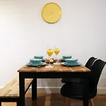 Zentrale Bristol- 2 Betten- Balkon- Wi-fi By Interhome * בריסטול
