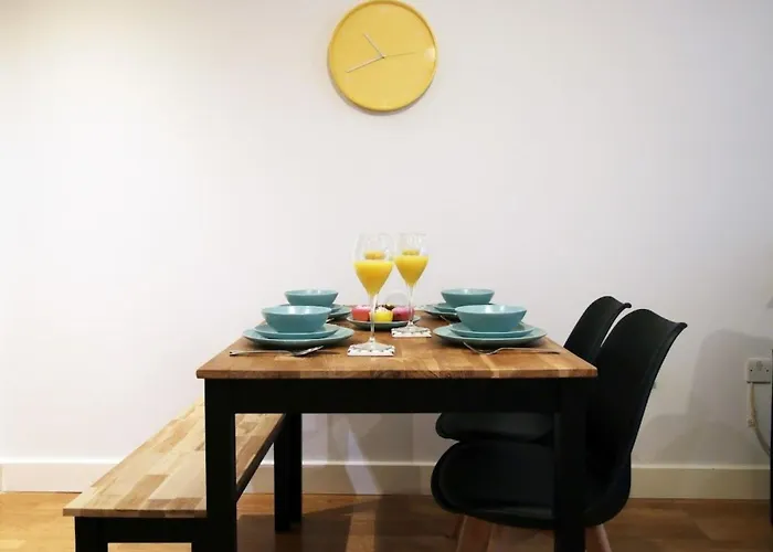 Zentrale Bristol- 2 Betten- Balkon- Wi-fi By Interhome * Bristol